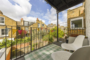 Photo 16- click for photo gallery